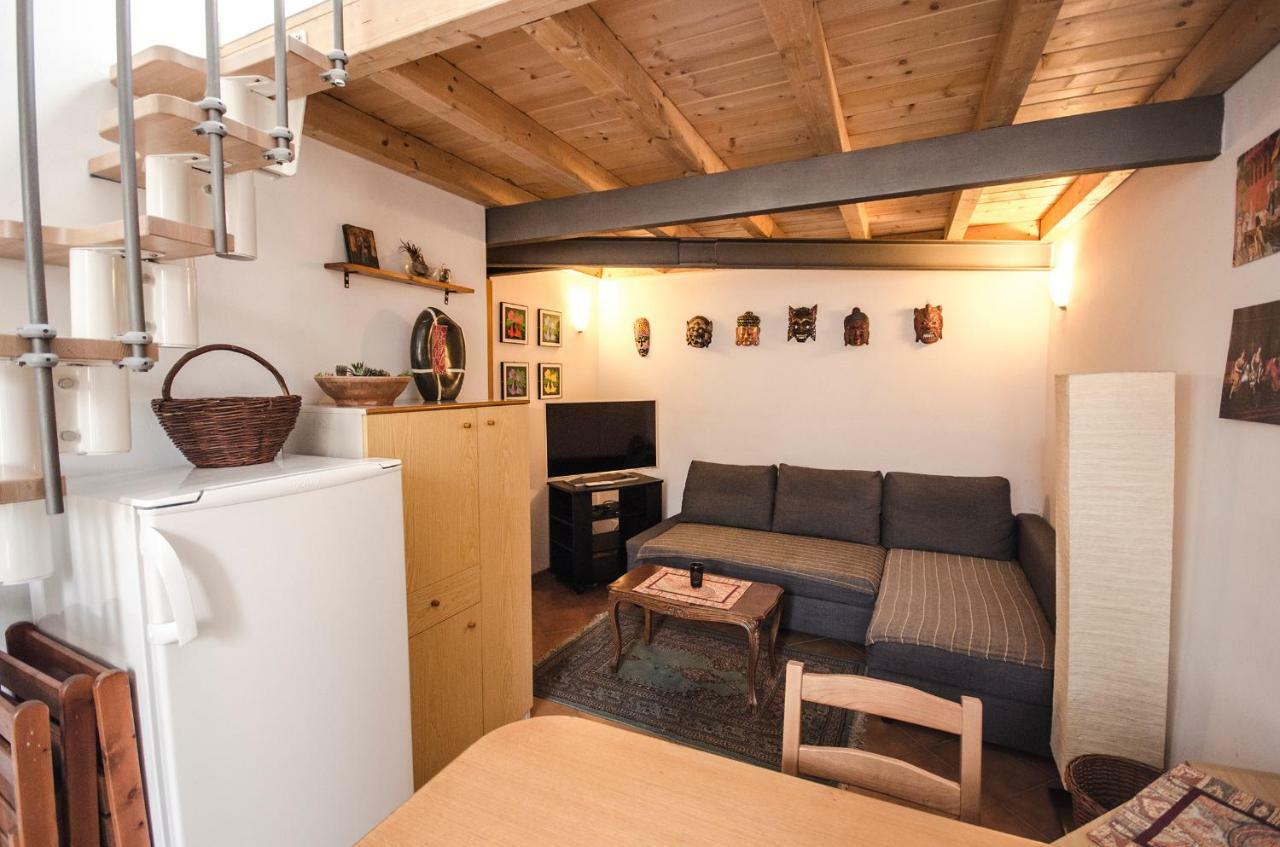 Sigismondo Apartment Bologna Bagian luar foto