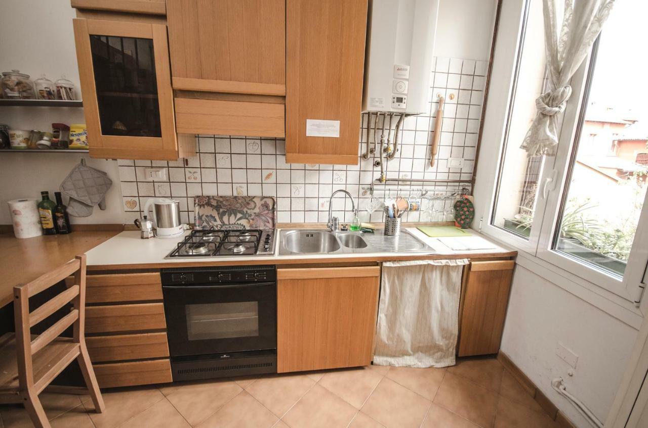 Sigismondo Apartment Bologna Bagian luar foto