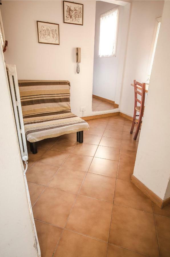Sigismondo Apartment Bologna Bagian luar foto