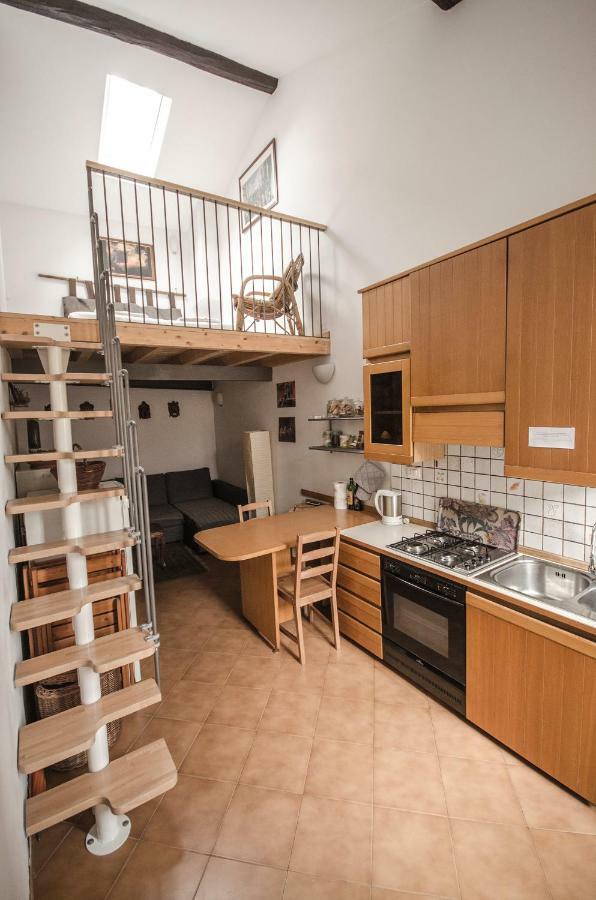 Sigismondo Apartment Bologna Bagian luar foto