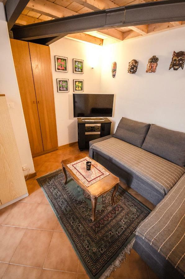 Sigismondo Apartment Bologna Bagian luar foto